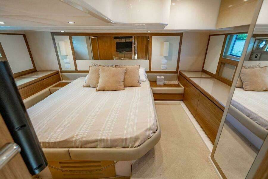 Endurance 50ft Azimut Yacht For Sale