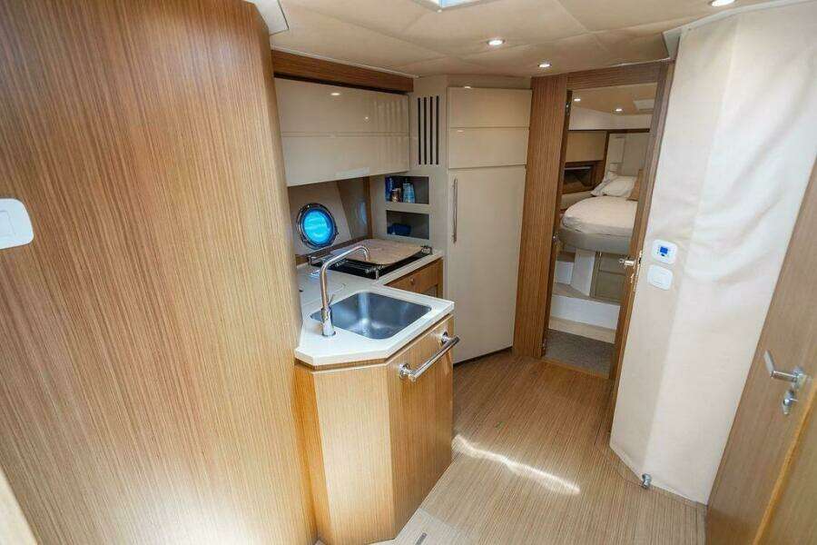 Endurance 50ft Azimut Yacht For Sale