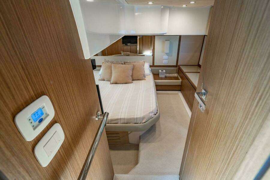 Endurance 50ft Azimut Yacht For Sale