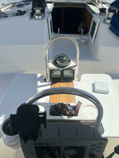 Wind Kist 43ft Hunter Yacht For Sale