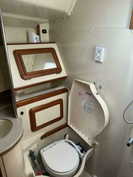 Wind Kist 43ft Hunter Yacht For Sale