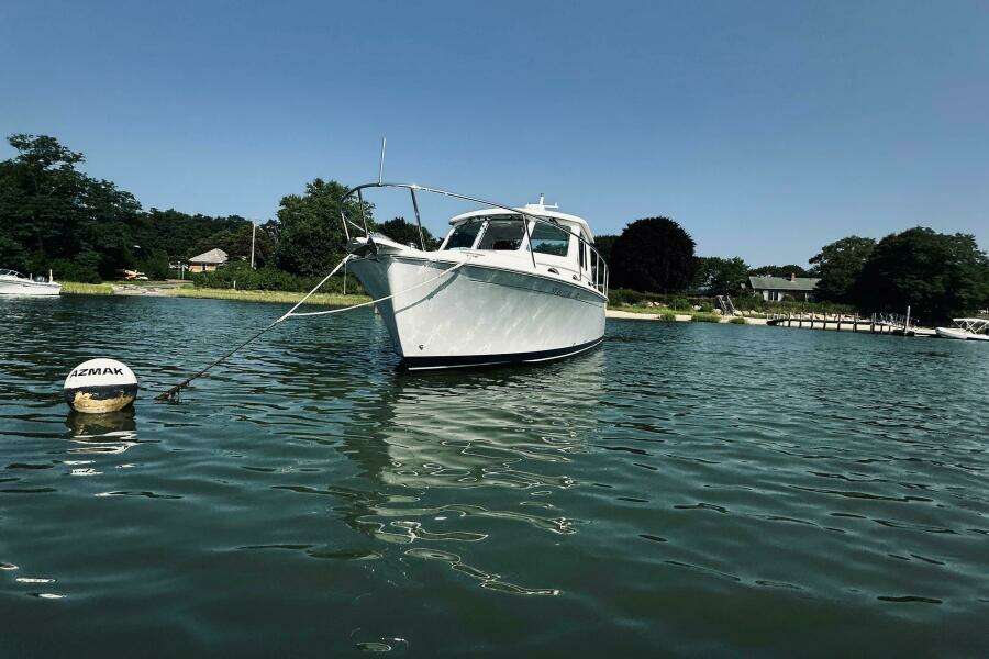 Sisters 30ft Back Cove Yacht For Sale
