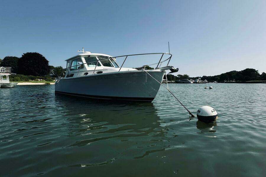 Sisters 30ft Back Cove Yacht For Sale