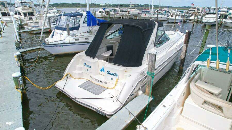 Ocean Castle 41ft Maxum Yacht For Sale
