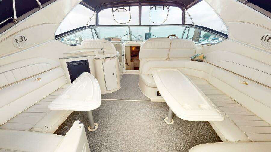 Ocean Castle 41ft Maxum Yacht For Sale