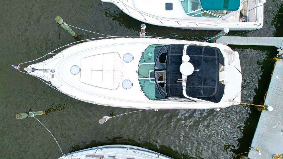 Ocean Castle 41ft Maxum Yacht For Sale