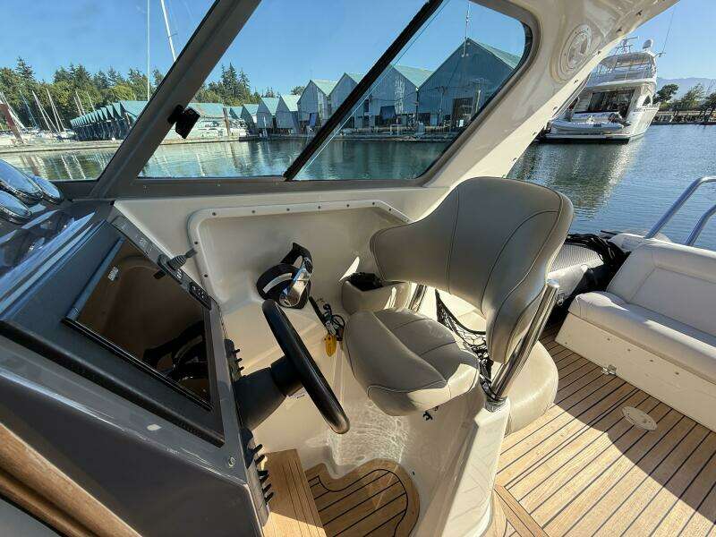 28ft Protector Yacht For Sale