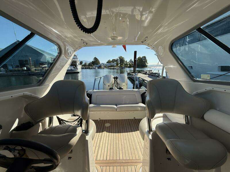 28ft Protector Yacht For Sale