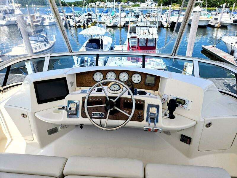39ft Silverton Yacht For Sale