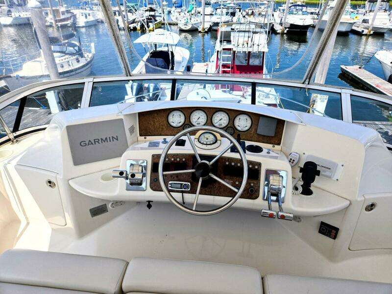 39ft Silverton Yacht For Sale