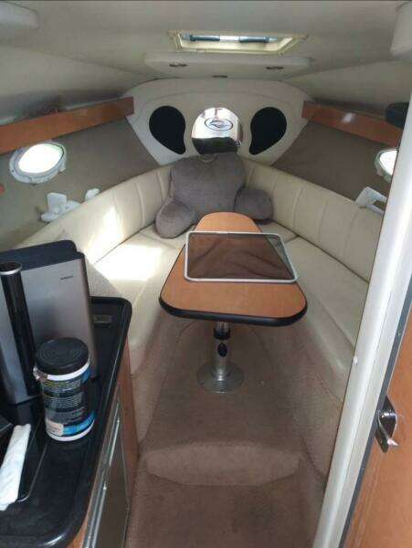 28ft Rinker Yacht For Sale
