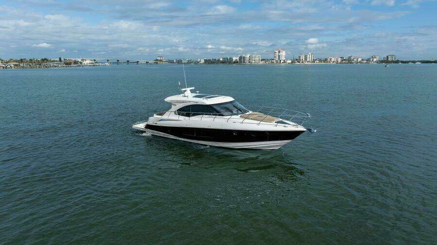 2014 45 Cruisers Yachts Cantius - Best Times Too 