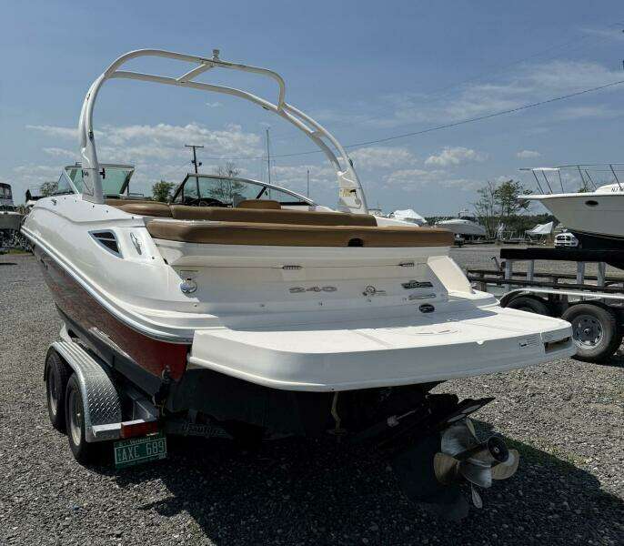 24ft Sea Ray Yacht For Sale