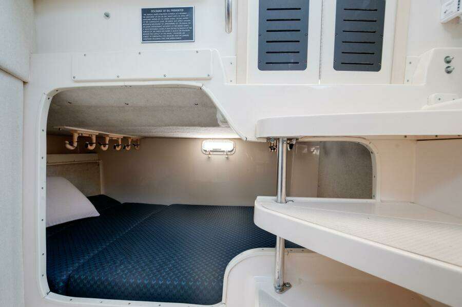Crazy Lady 30ft Grady White Yacht For Sale