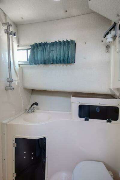 Crazy Lady 30ft Grady White Yacht For Sale