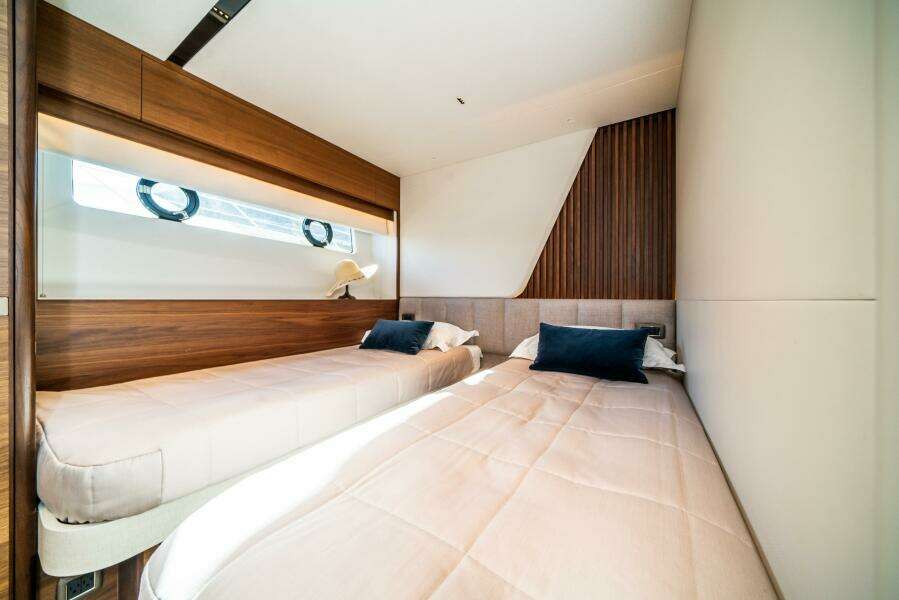 85ft Princess Yacht For Sale