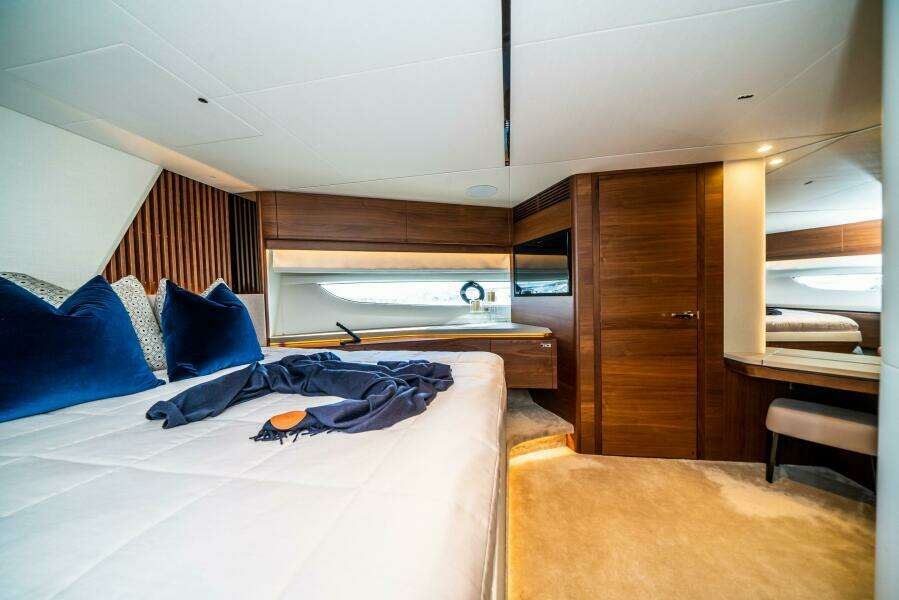 85ft Princess Yacht For Sale