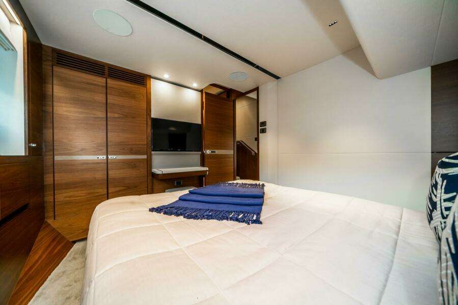 85ft Princess Yacht For Sale
