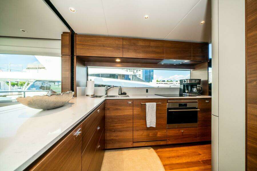 85ft Princess Yacht For Sale