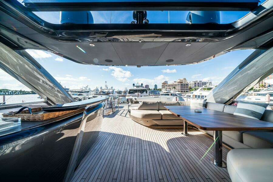 85ft Princess Yacht For Sale