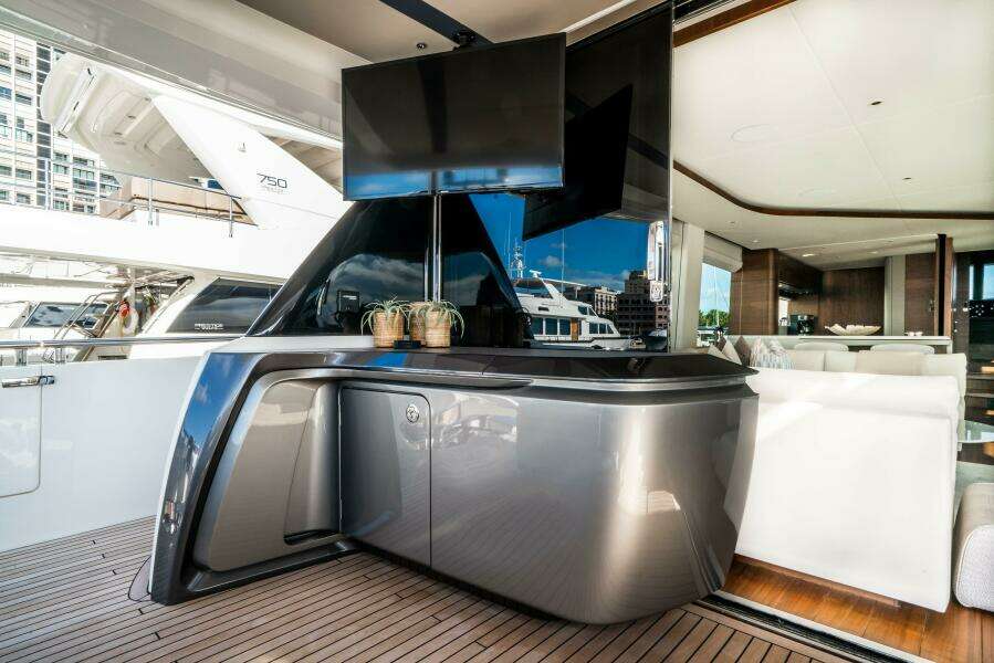 85ft Princess Yacht For Sale