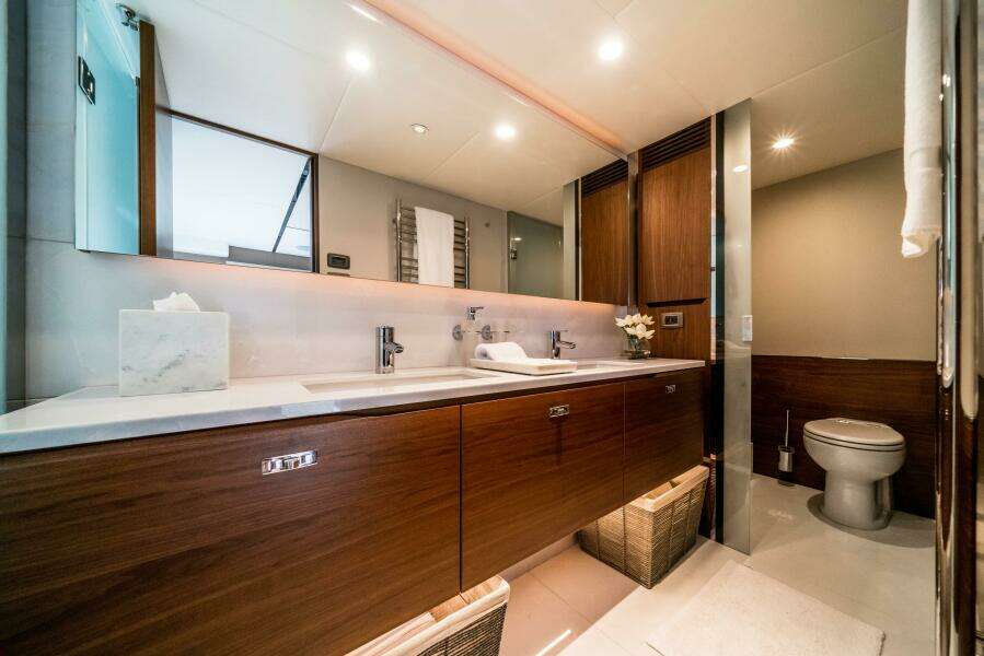85ft Princess Yacht For Sale