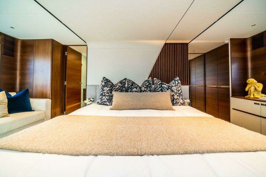 85ft Princess Yacht For Sale