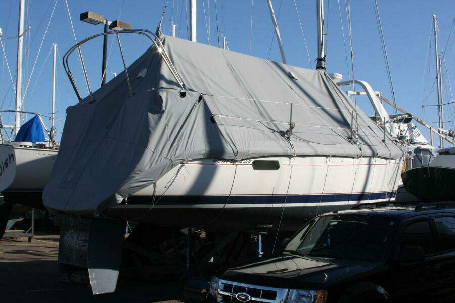 Sunny II 29ft Hunter Yacht For Sale