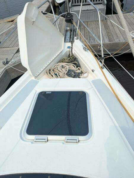 Sunny II 29ft Hunter Yacht For Sale