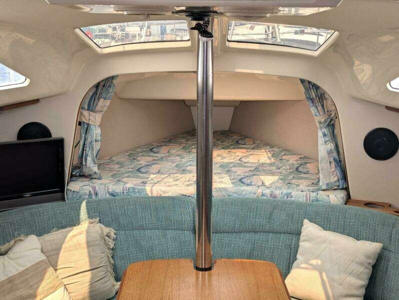 Sunny II 29ft Hunter Yacht For Sale
