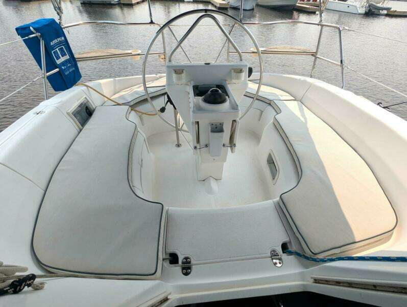 Sunny II 29ft Hunter Yacht For Sale