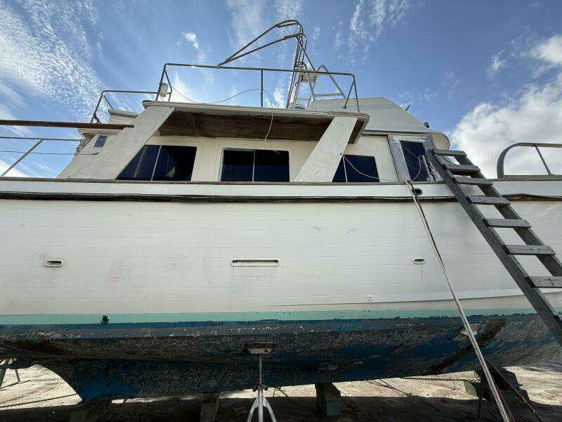 Eclipse  49ft Albin Yacht For Sale