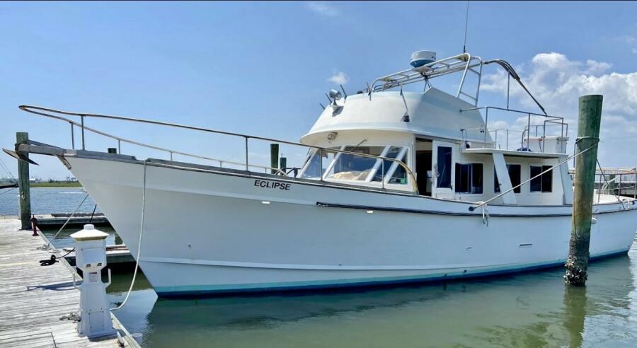 Photo of 1982 Albin 49'