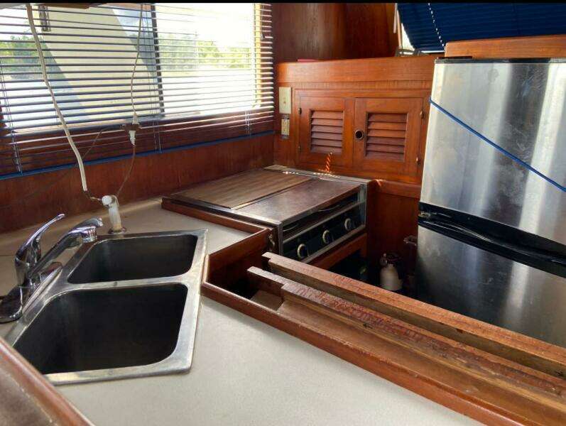 Eclipse  49ft Albin Yacht For Sale