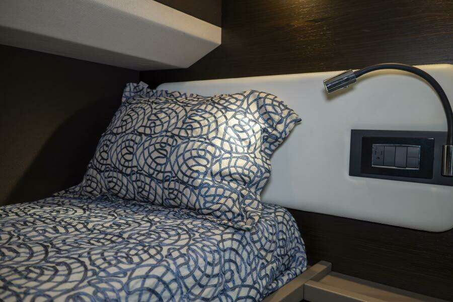 PRIVE 66ft Azimut Yacht For Sale