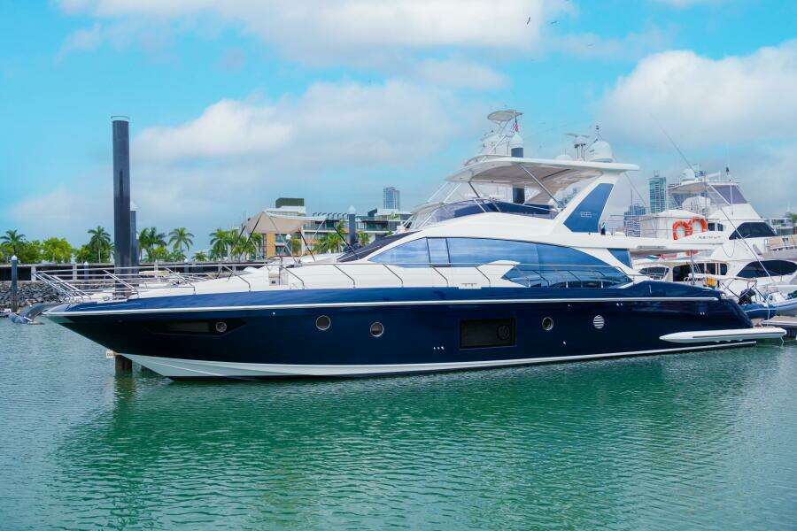 PRIVE 66ft Azimut Yacht For Sale