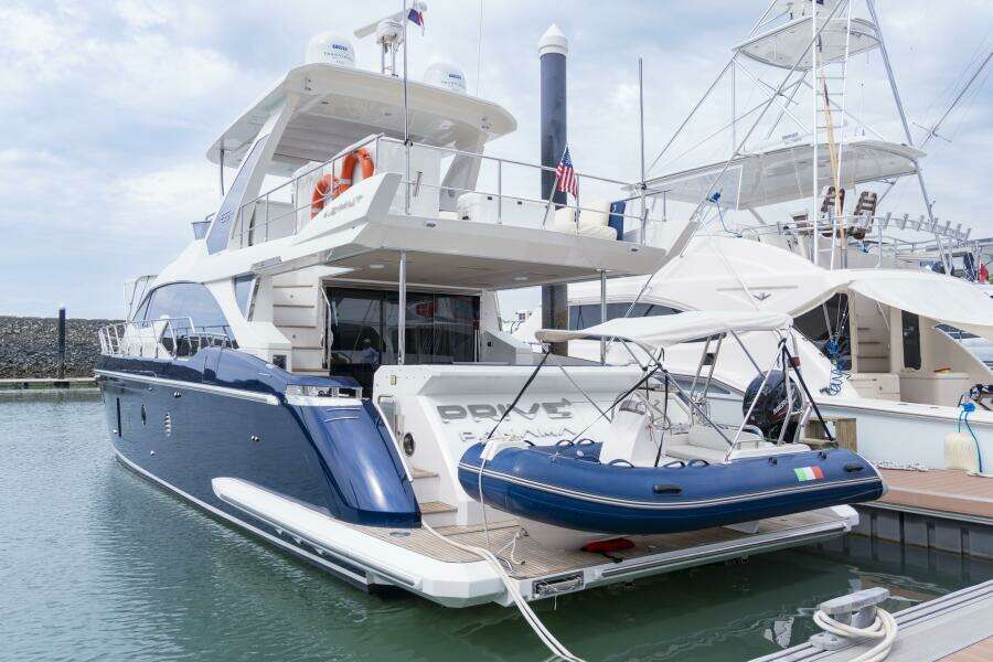 PRIVE 66ft Azimut Yacht For Sale