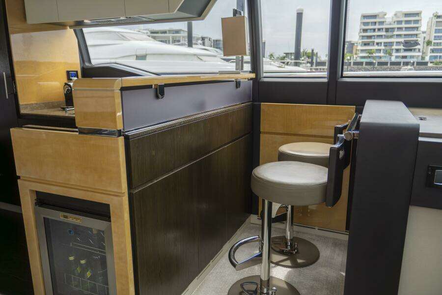 PRIVE 66ft Azimut Yacht For Sale