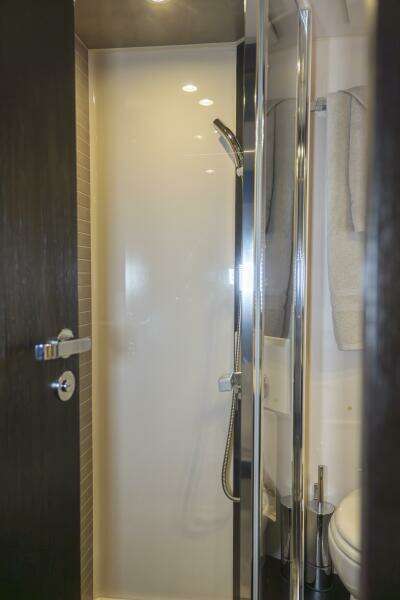 PRIVE 66ft Azimut Yacht For Sale