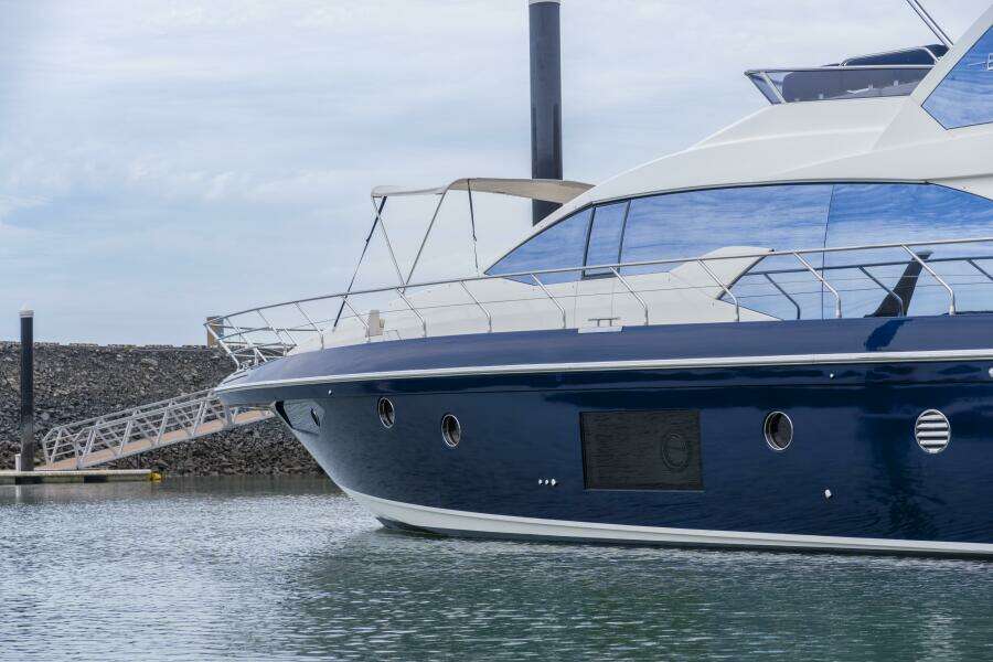 PRIVE 66ft Azimut Yacht For Sale