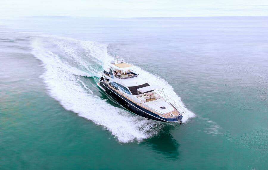 PRIVE 66ft Azimut Yacht For Sale