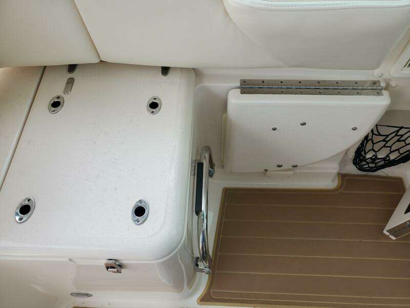 Rising Sun 33ft Grady White Yacht For Sale