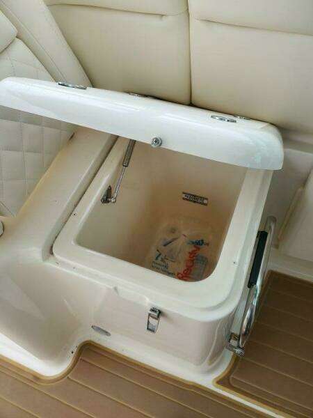 Rising Sun 33ft Grady White Yacht For Sale