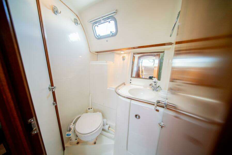 Lost Boys 46ft Beneteau Yacht For Sale