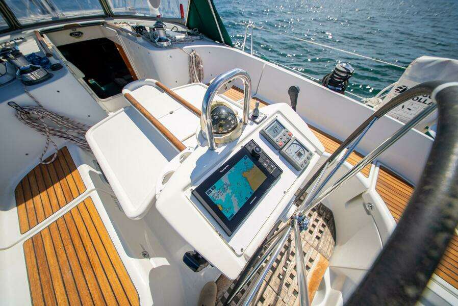 Lost Boys 46ft Beneteau Yacht For Sale