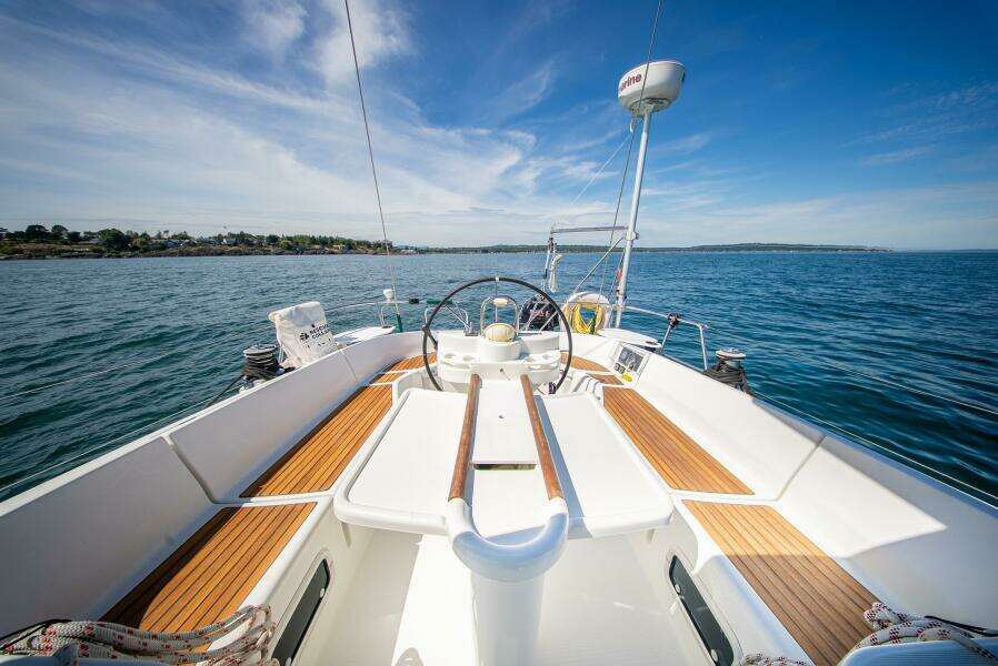 Lost Boys 46ft Beneteau Yacht For Sale