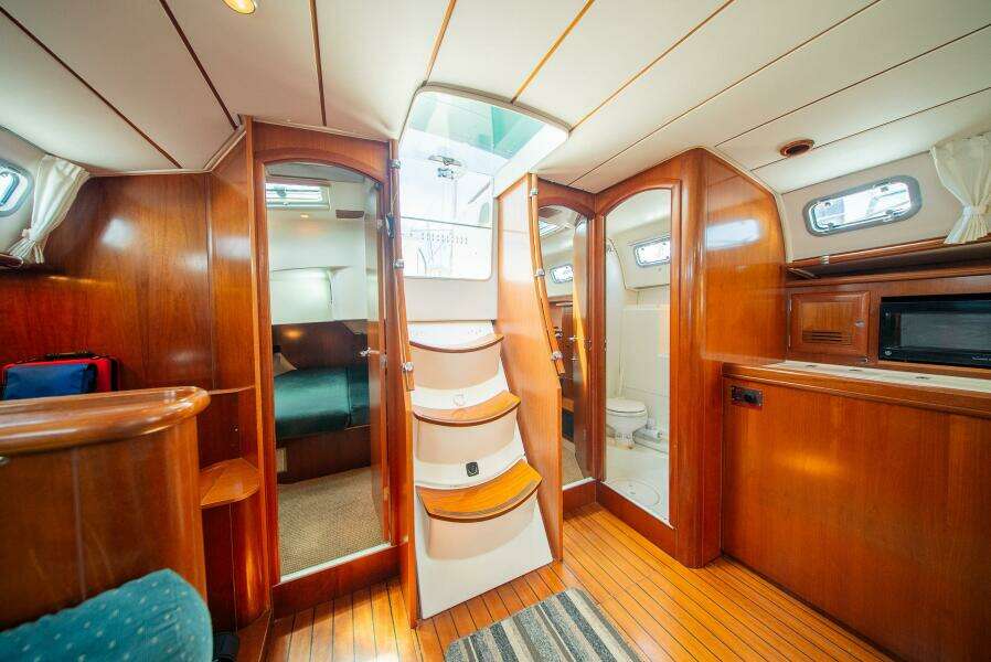 Lost Boys 46ft Beneteau Yacht For Sale