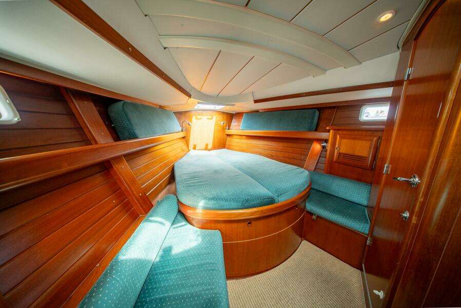 Lost Boys 46ft Beneteau Yacht For Sale