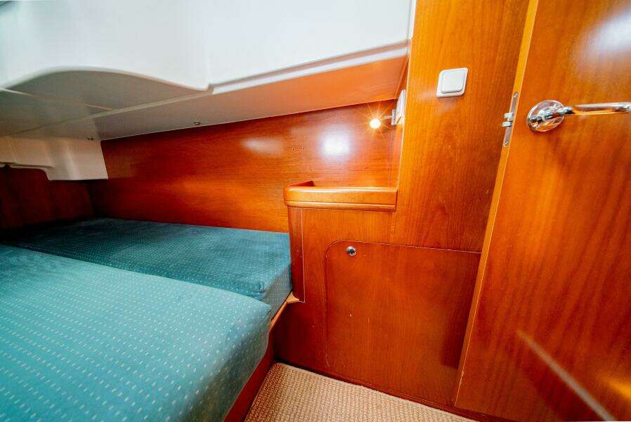 Lost Boys 46ft Beneteau Yacht For Sale