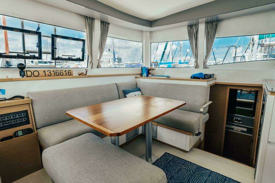 27 Reasons  39ft Excess Yacht For Sale